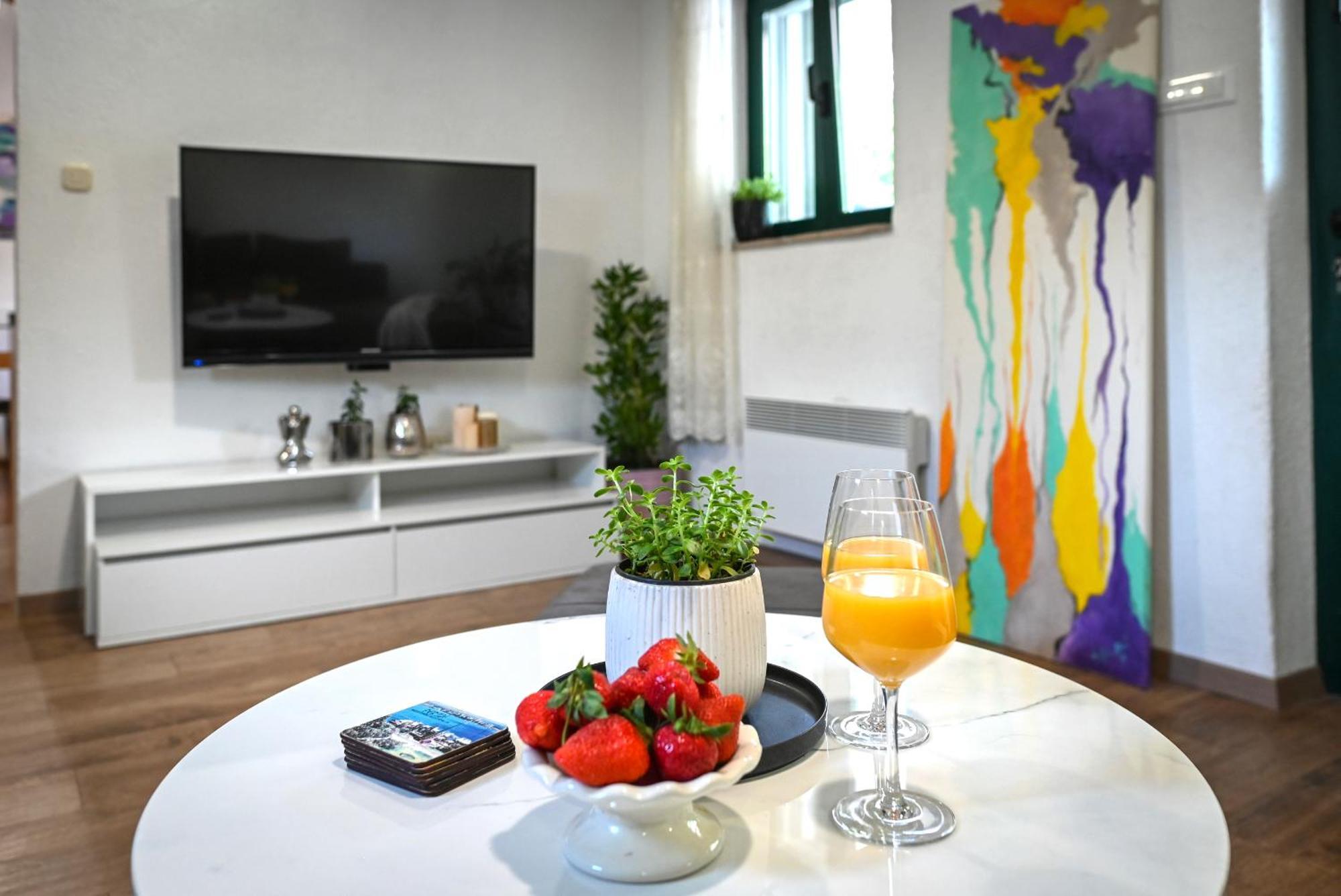 Villa Silentio, Complete Privacy Near Makarska พอดโกรา ภายนอก รูปภาพ