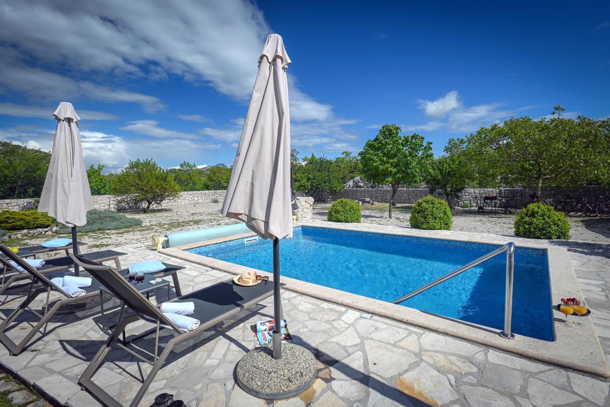 Villa Silentio, Complete Privacy Near Makarska พอดโกรา ภายนอก รูปภาพ