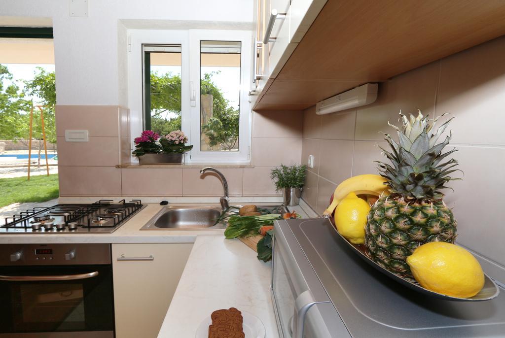 Villa Silentio, Complete Privacy Near Makarska พอดโกรา ห้อง รูปภาพ